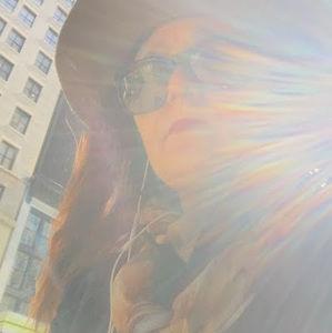 Meet your Posher, Luna